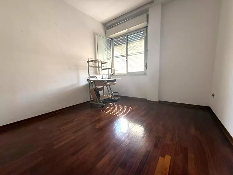 Immagine 14 di Appartamento in vendita  a Pontedera