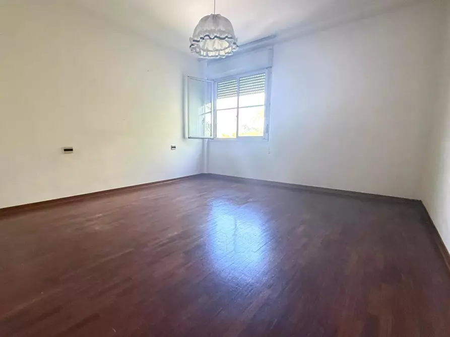 Immagine 20 di Appartamento in vendita  a Pontedera