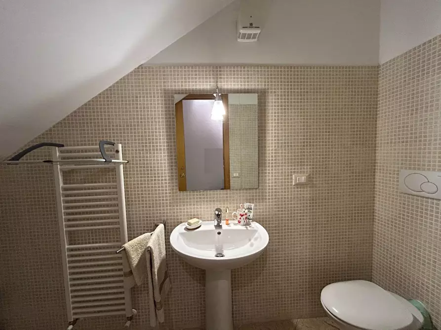 Immagine 9 di Porzione di casa in vendita  a Castelnuovo Berardenga