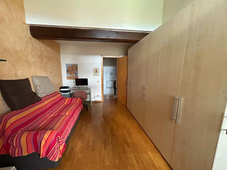 Immagine 10 di Porzione di casa in vendita  a Castelnuovo Berardenga