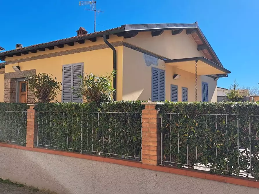 casa indipendente in vendita a Rosignano Marittimo in zona Vada