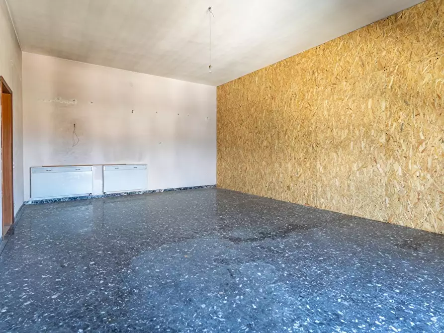 Immagine 7 di Palazzo in vendita  a Empoli