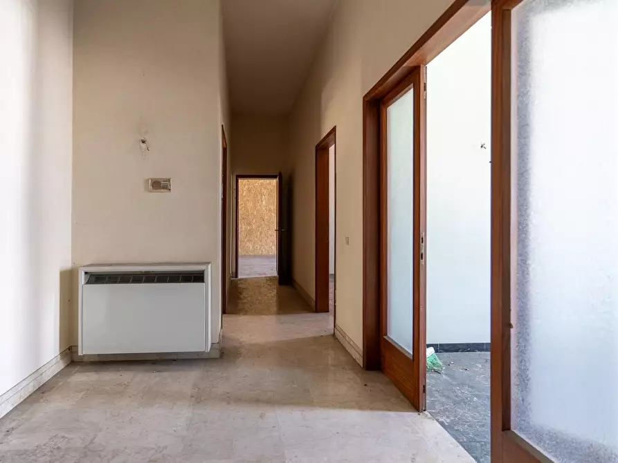 Immagine 19 di Palazzo in vendita  a Empoli