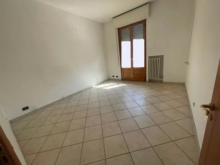 Immagine 9 di Appartamento in vendita  a Poggibonsi