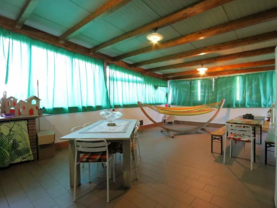 Immagine 27 di Casa bifamiliare in vendita  a Lucca