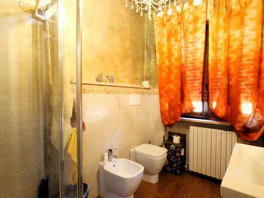 Immagine 33 di Casa bifamiliare in vendita  a Lucca