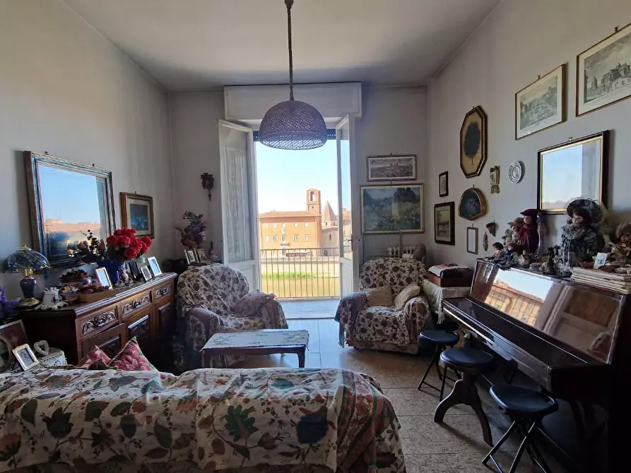 Immagine 10 di Appartamento in vendita  a Pisa