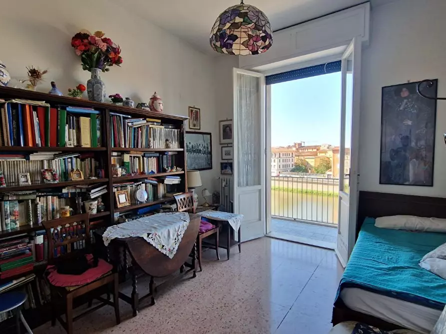 Immagine 3 di Appartamento in vendita  a Pisa