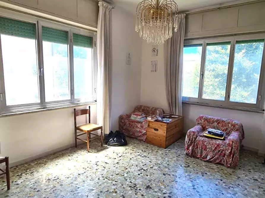 Immagine 10 di Appartamento in vendita  a Livorno