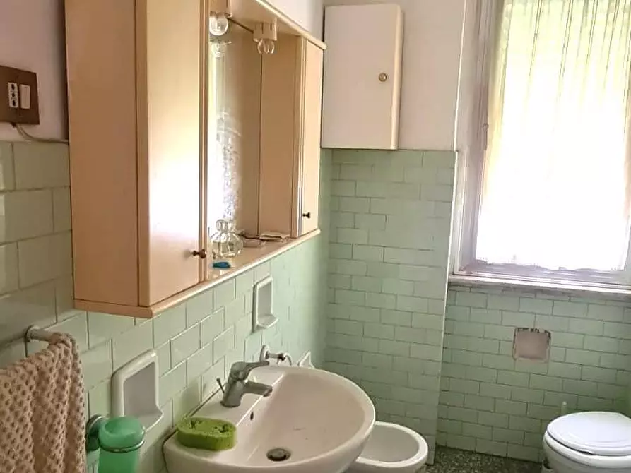 Immagine 12 di Appartamento in vendita  a Livorno