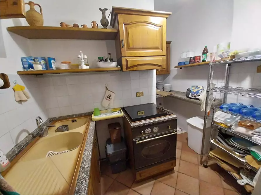 Immagine 10 di Villetta a schiera in vendita  a Calci