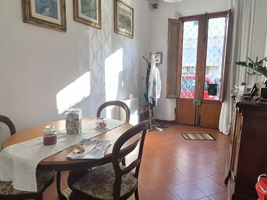 Immagine 4 di Appartamento in vendita  a Viareggio