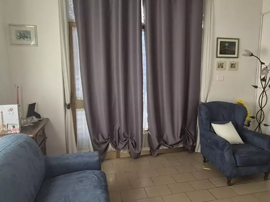 Immagine 2 di Appartamento in vendita  a Viareggio