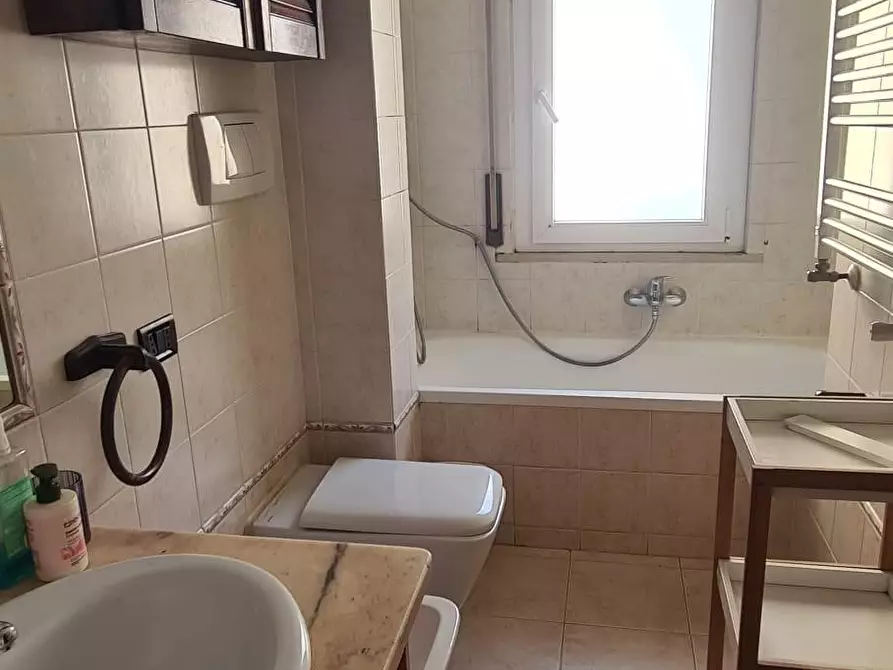 Immagine 11 di Appartamento in vendita  a Livorno