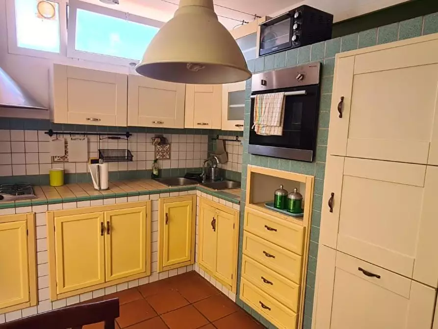 Immagine 15 di Appartamento in vendita  a Livorno