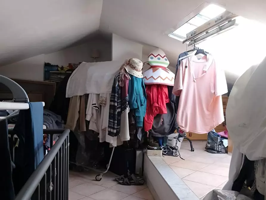 Immagine 14 di Villa in vendita  a Viareggio