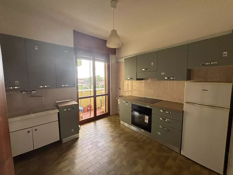 Immagine 1 di Appartamento in affitto  a Pisa