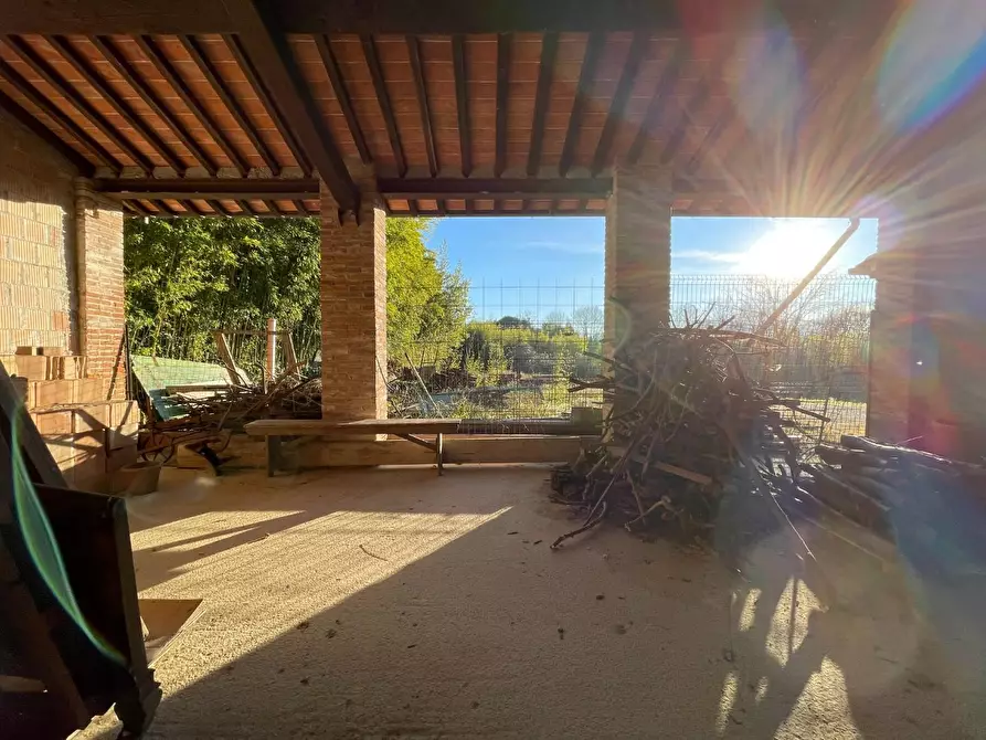 Immagine 12 di Villa in vendita  a Lucca