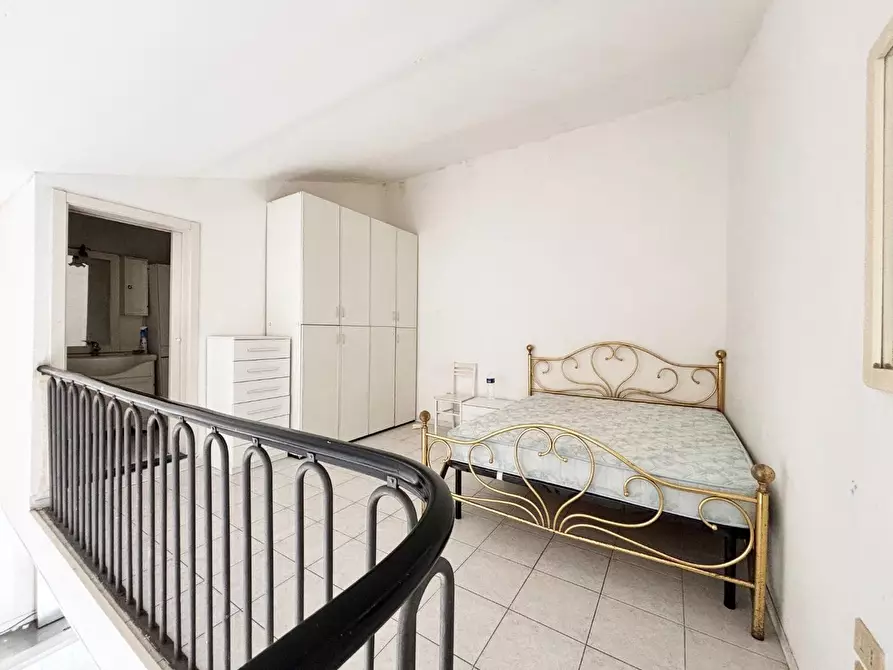 Immagine 12 di Appartamento in vendita  a Empoli