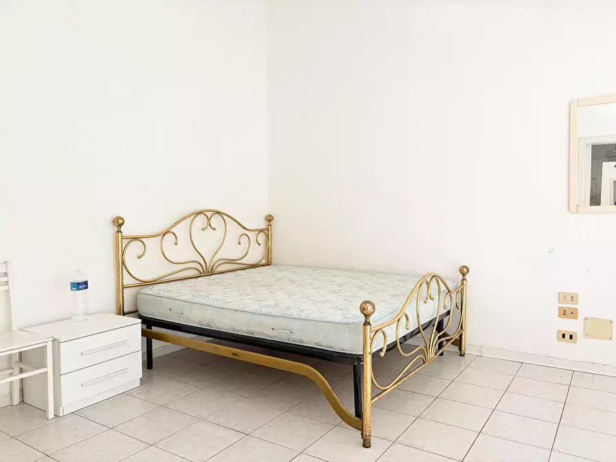 Immagine 10 di Appartamento in vendita  a Empoli