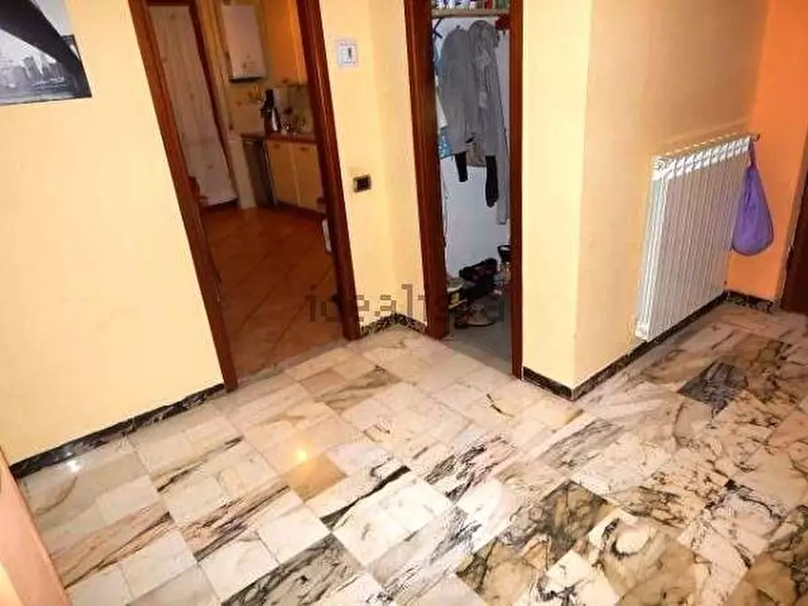 Immagine 17 di Appartamento in vendita  a Carrara