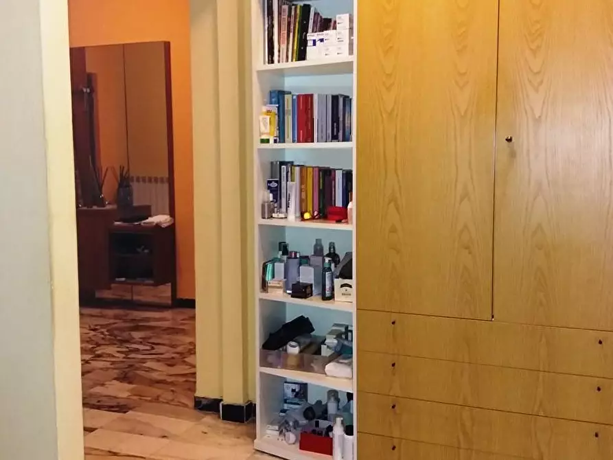 Immagine 5 di Appartamento in vendita  a Carrara