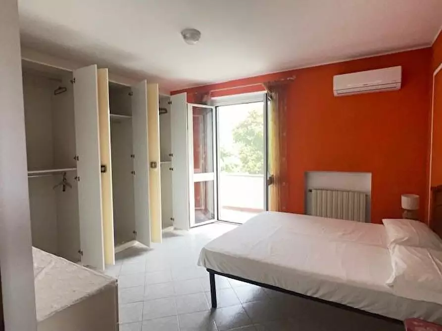 Immagine 55 di Casa bifamiliare in vendita  a Massa