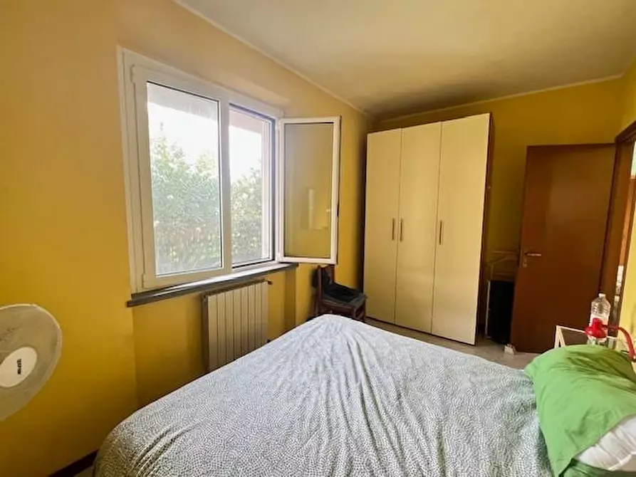 Immagine 35 di Casa bifamiliare in vendita  a Massa