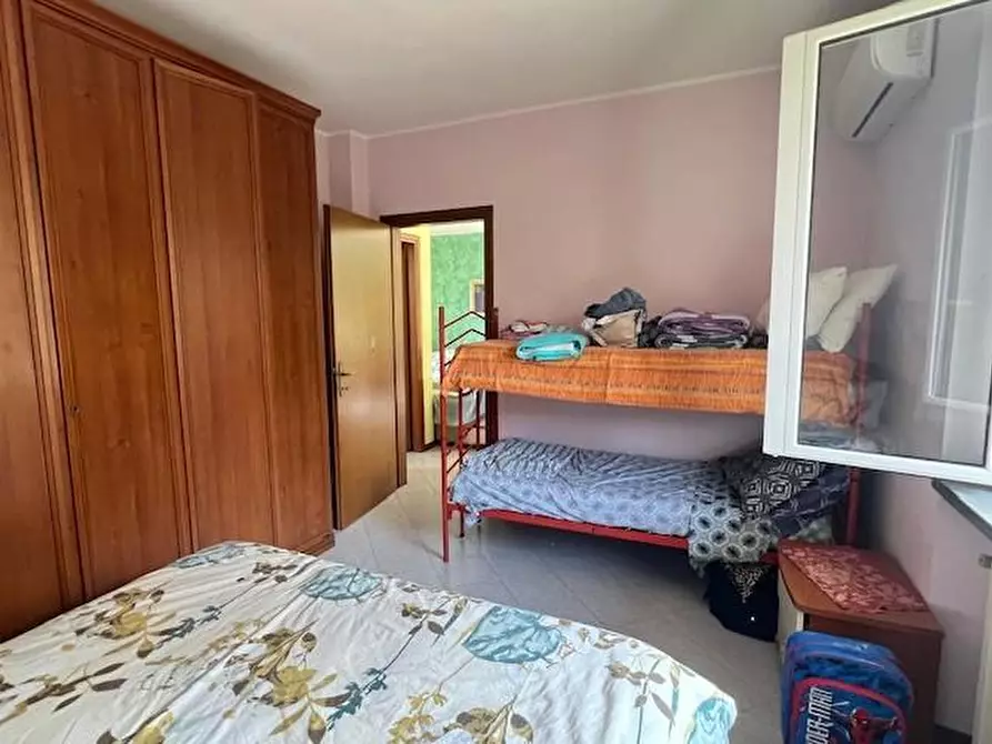 Immagine 31 di Casa bifamiliare in vendita  a Massa