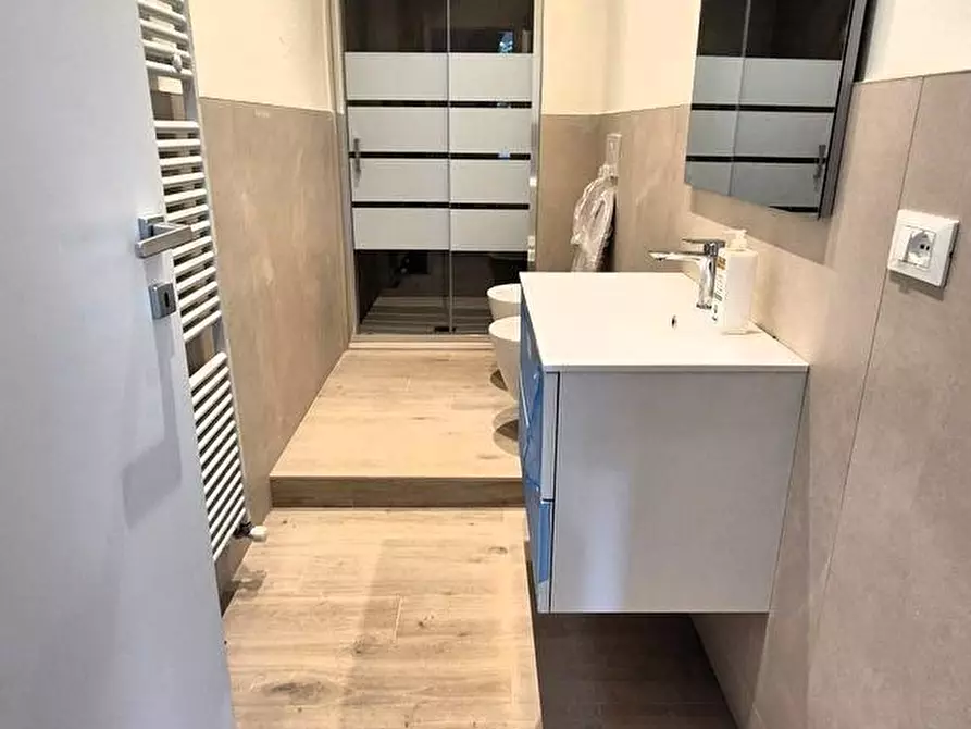 Immagine 10 di Appartamento in vendita  a Empoli