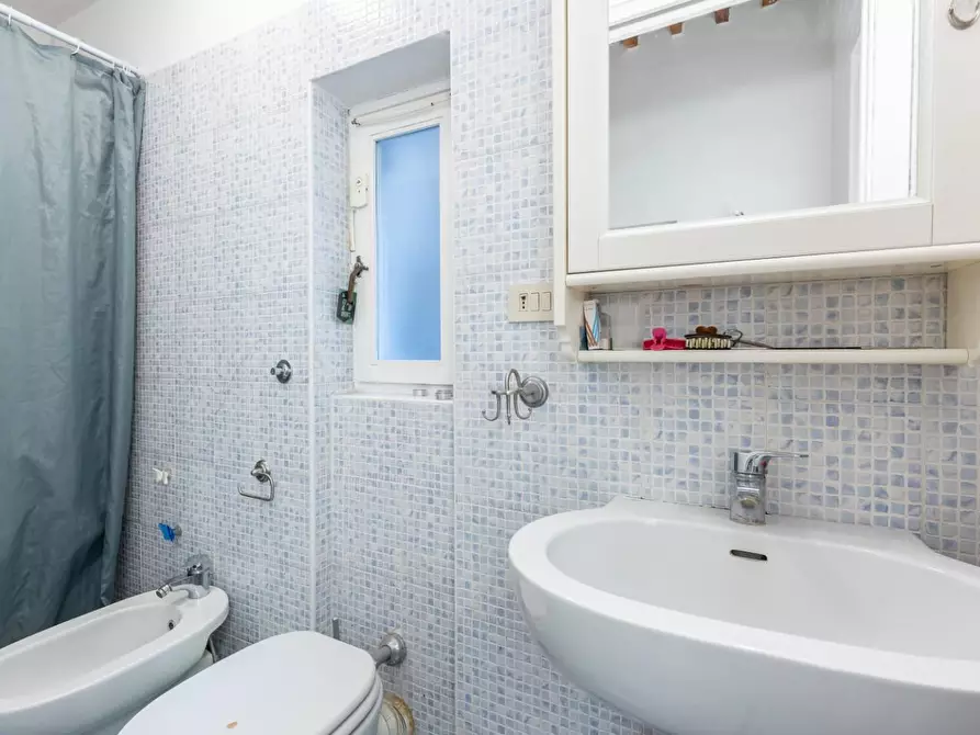 Immagine 18 di Appartamento in vendita  a Pisa