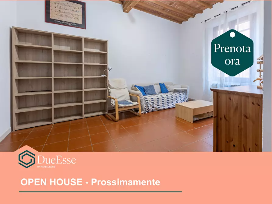 Immagine 1 di Appartamento in vendita  a Pisa