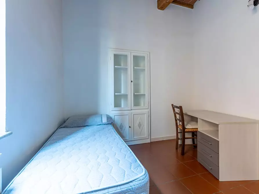 Immagine 12 di Appartamento in vendita  a Pisa