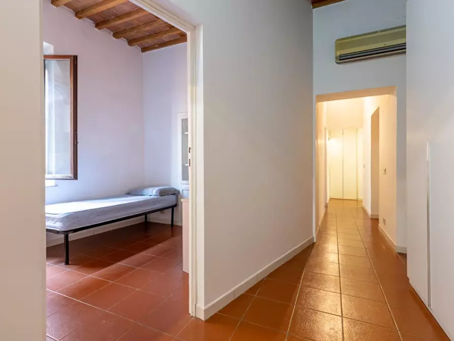 Immagine 15 di Appartamento in vendita  a Pisa