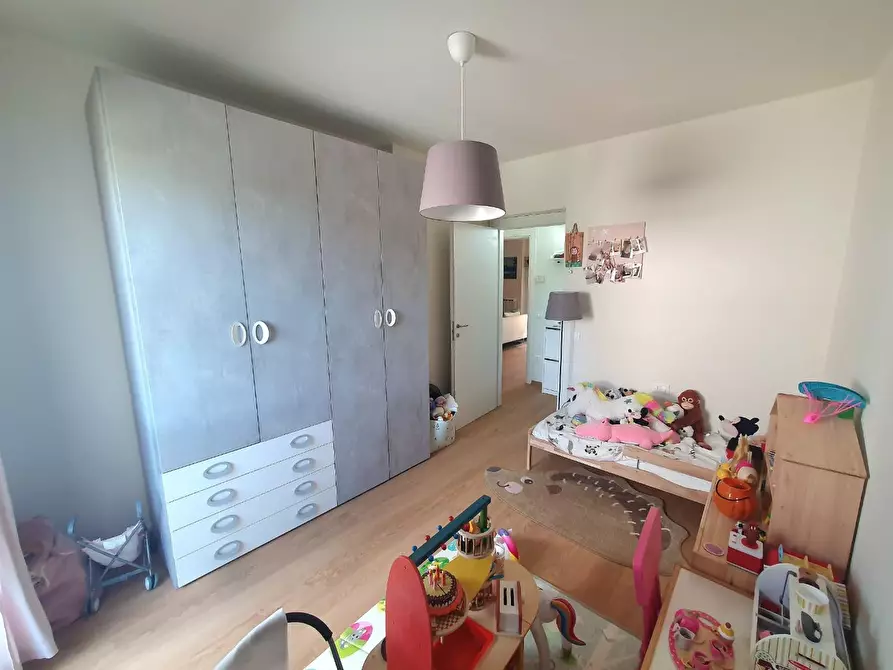 Immagine 29 di Appartamento in vendita  a Lucca