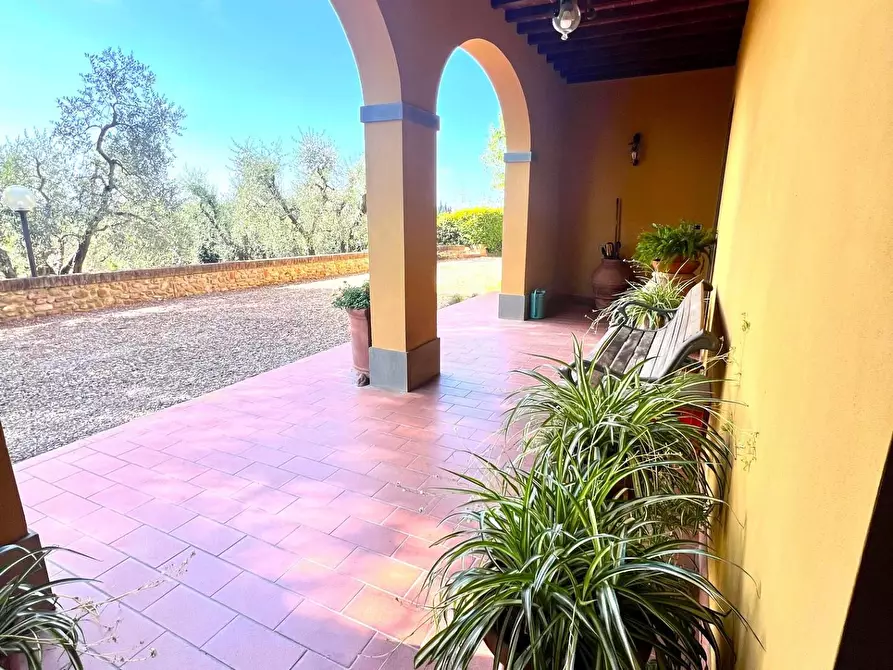 Immagine 29 di Villa in vendita  a Montelupo Fiorentino
