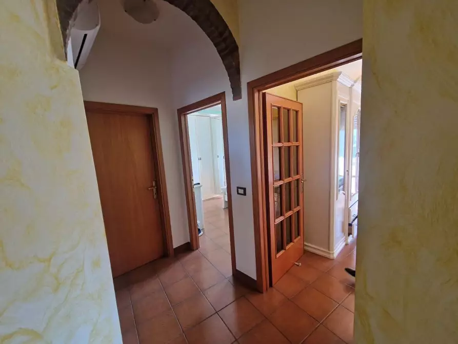 Immagine 6 di Appartamento in vendita  a Rosignano Marittimo