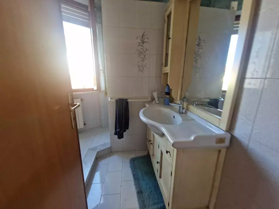 Immagine 14 di Appartamento in vendita  a Rosignano Marittimo