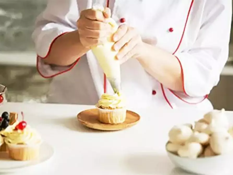 Immagine 5 di Bar / Ristorante in vendita  a Pietrasanta