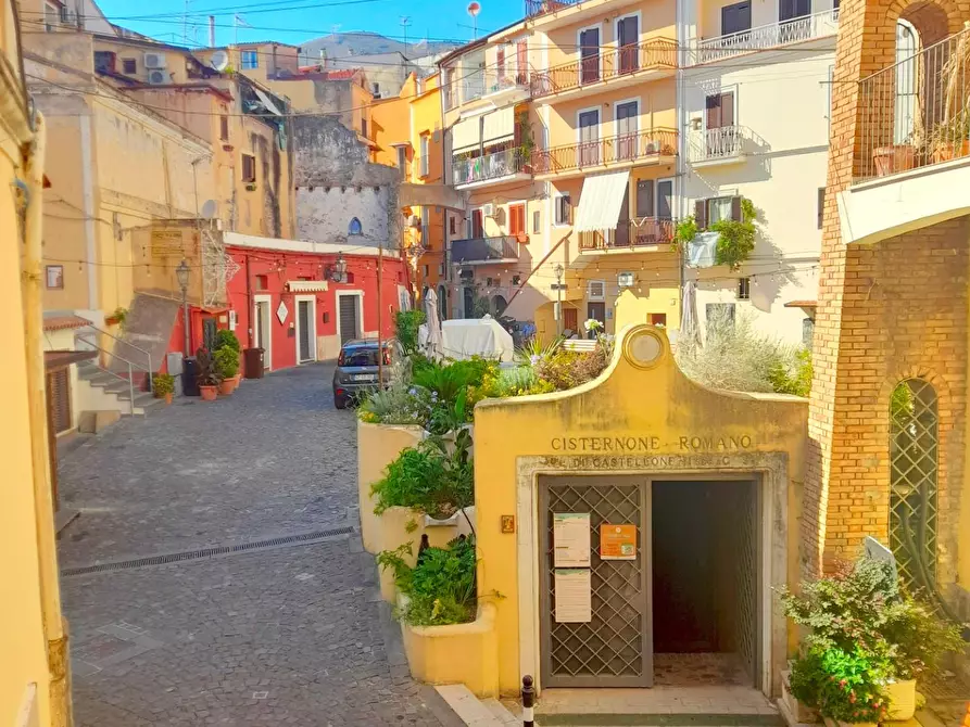 Immagine 5 di Appartamento in vendita  a Formia