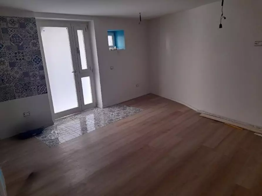 Immagine 12 di Appartamento in vendita  a Formia