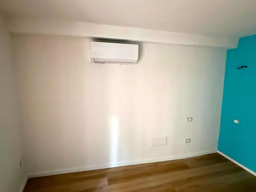 Immagine 24 di Appartamento in vendita  a Formia