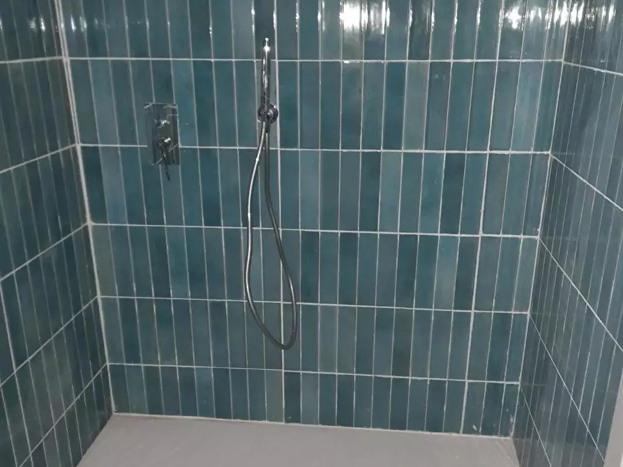 Immagine 15 di Appartamento in vendita  a Formia