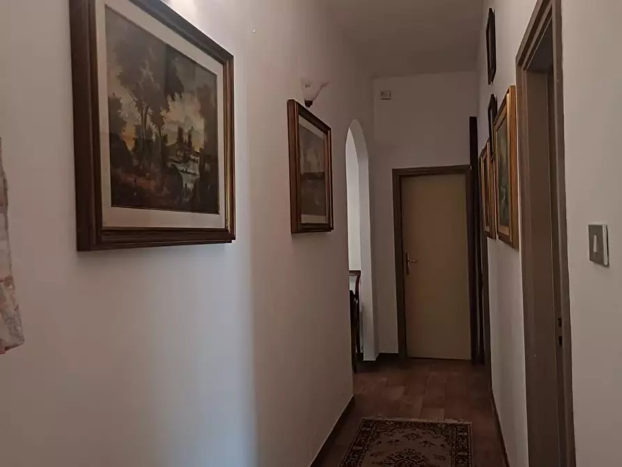 Immagine 12 di Appartamento in vendita  a Barga