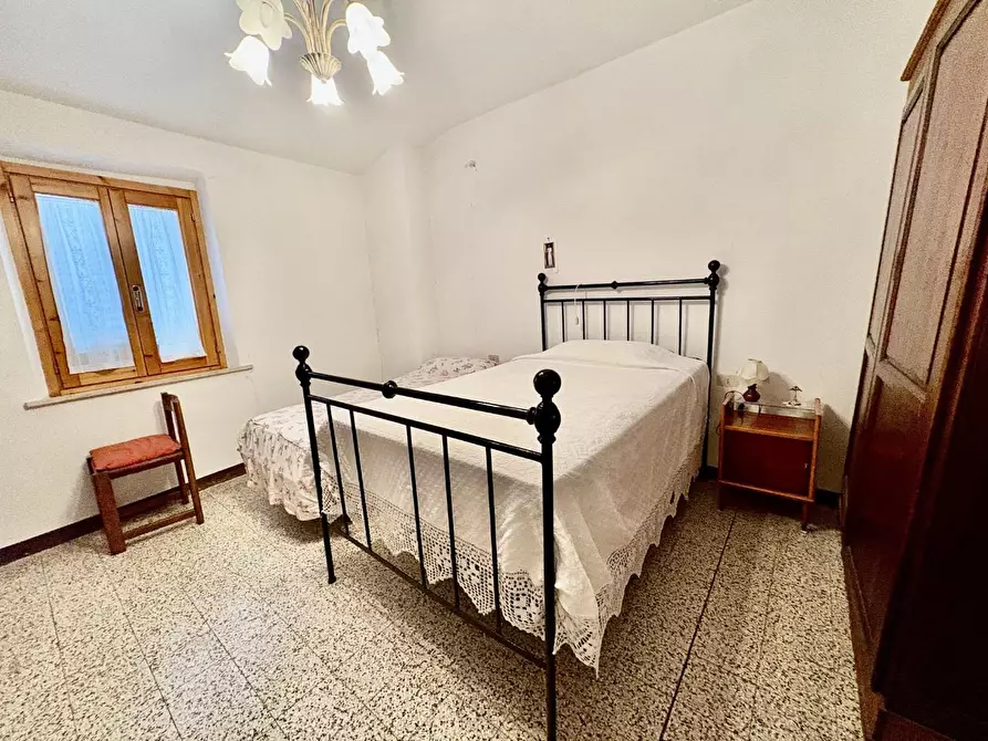 Immagine 29 di Terratetto in vendita  a Gambassi Terme