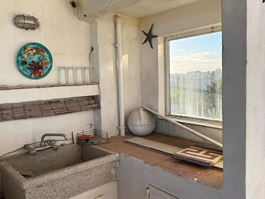 Immagine 26 di Palazzo in vendita  a Andrano