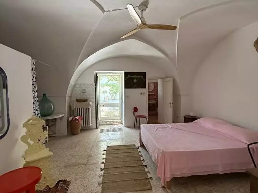 Immagine 44 di Palazzo in vendita  a Andrano