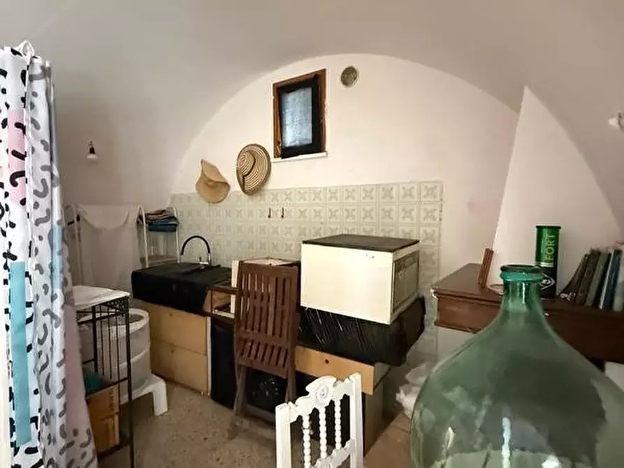 Immagine 45 di Palazzo in vendita  a Andrano