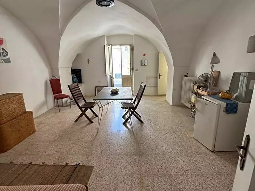 Immagine 49 di Palazzo in vendita  a Andrano