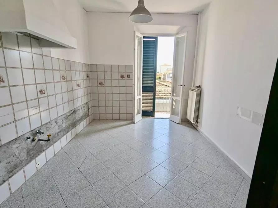 Immagine 3 di Appartamento in vendita  a Pisa